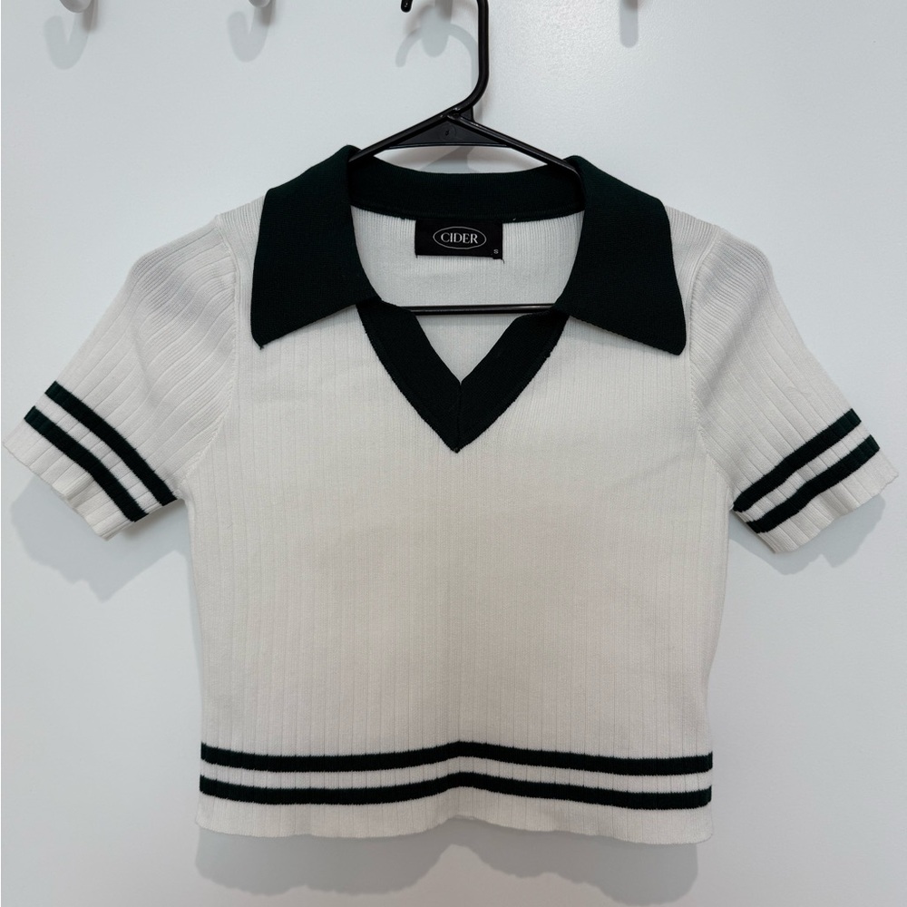 Cider White and Green Cropped Polo Top